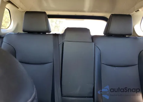 2024 Toyota Corolla Cross Xle from USA, damaged, VIN 7MUEAAAG3RV076493